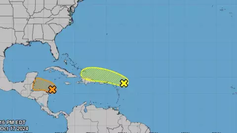 ACTUALIZACIÓN: Zona de baja presión AUMENTA su probabilidad de desarrollo ciclónico en el Mar Caribe; mantienen vigilancia