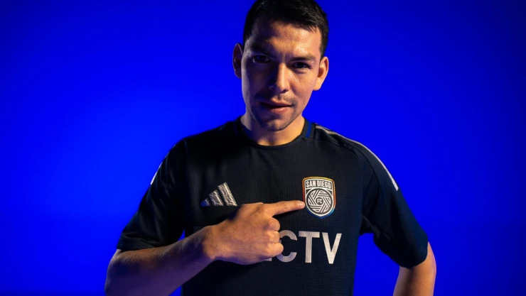Hirving Lozano.jpg