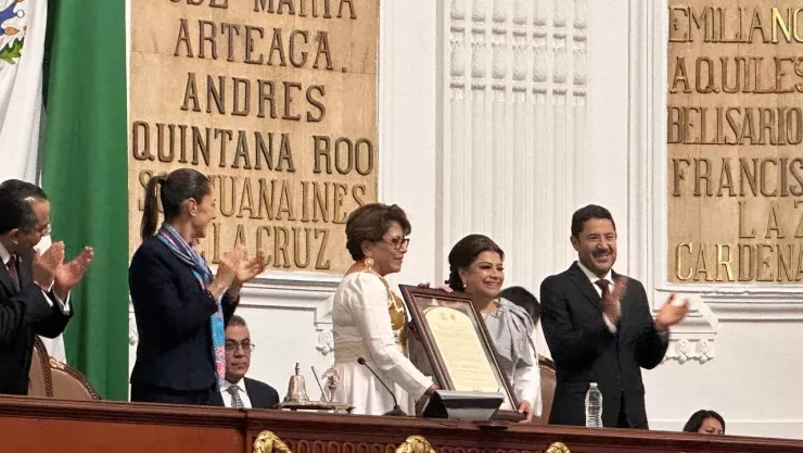 Clara Brugada toma posesión como Jefa de Gobierno