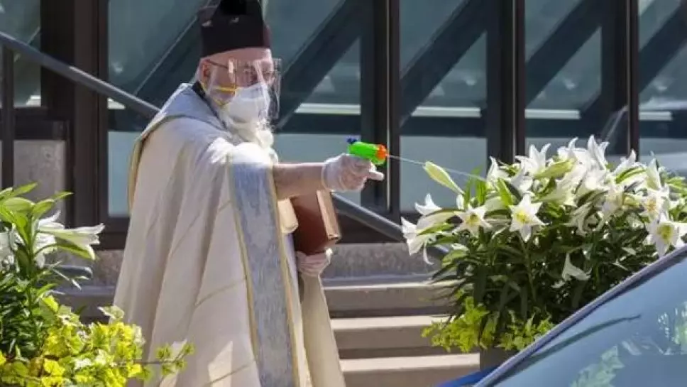 sacerdote-detroit.jpg
