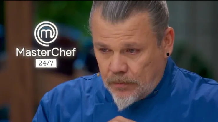 El Chef Poncho Cadena rompe en llanto.
