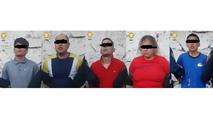banda_asaltantes_venta_auto10.jpg