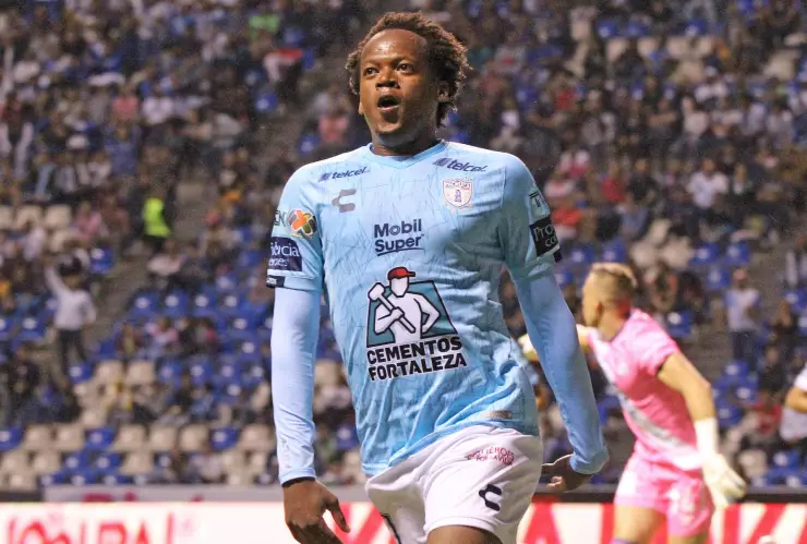 Ibarra celebra el tercero de la noche