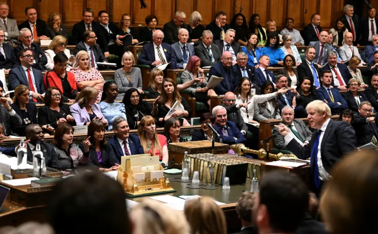 boris johnson crisis politica legisladores renuncia