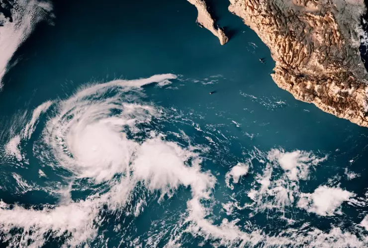 El riesgo del huracán Kiko para México