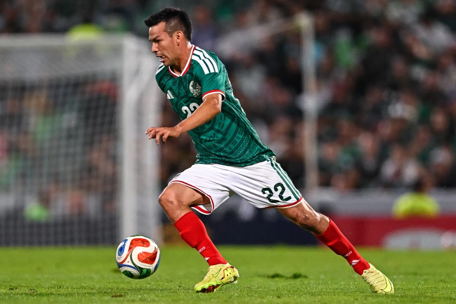 chucky lozano lesionado