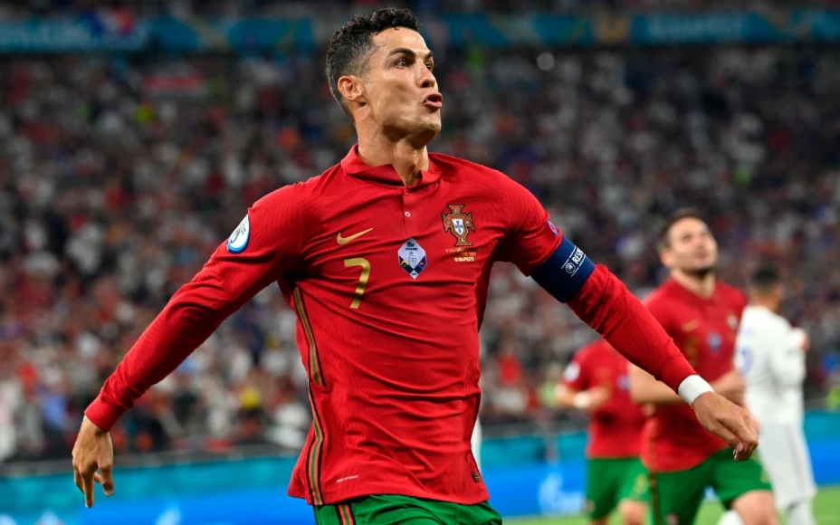 Cristiano Ronaldo celebra un gol con Portugal