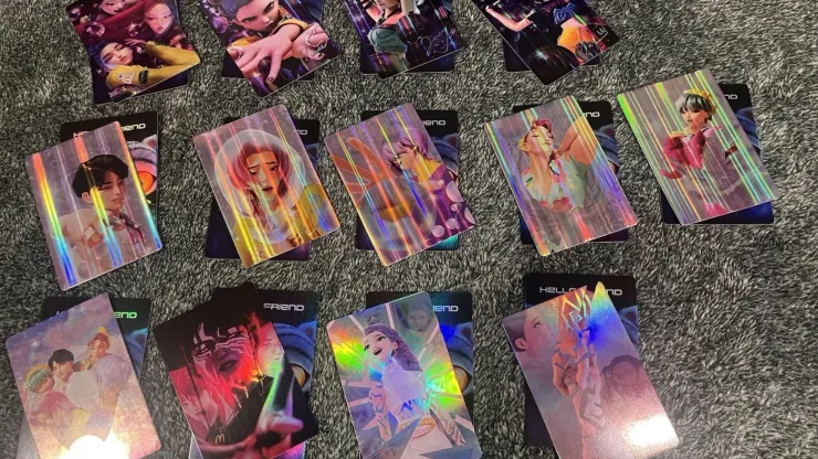 Photocards de KPop Demon Hunters y McDonald’s