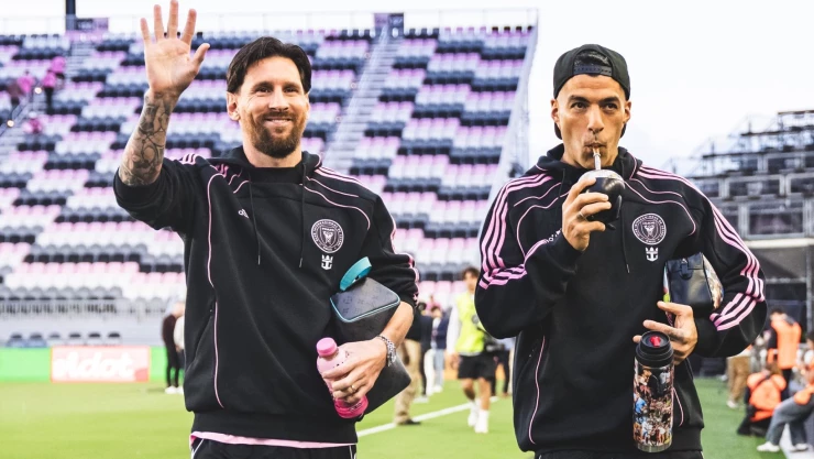 Messi y Su&aacute;rez.jpg