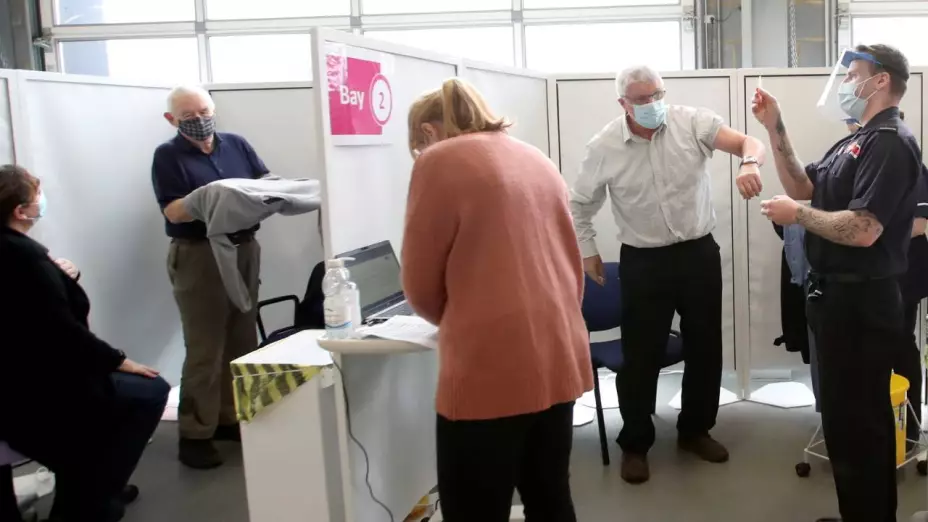 vacunacion covid 19 europa .jpg