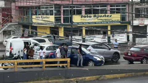 Carambola avenida 16 de Septiembre y Periférico Ecológico