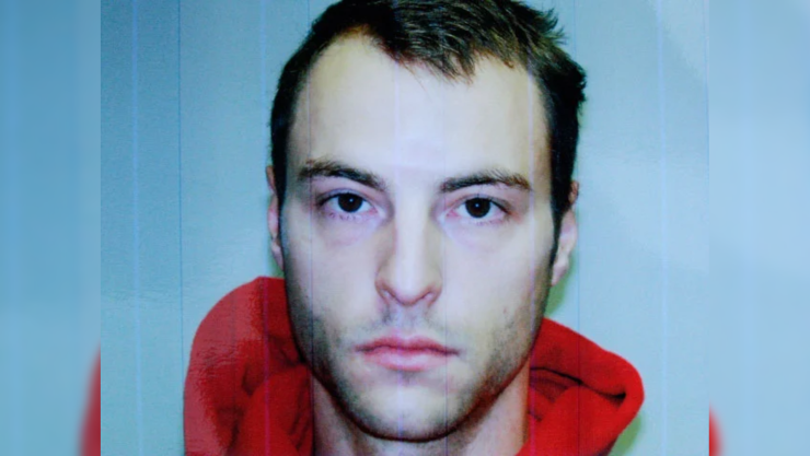 Matthew Hoffman el asesino de las Hojas ocultó cuerpos en un árbol y secuestró a una niña.png