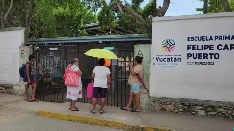 Ventilador cae encima de una estudiante de primaria en Circuito Colonias