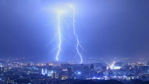 Tormenta eléctrica en India deja 12 muertos y heridos; cayeron 61 mil rayos en dos horas