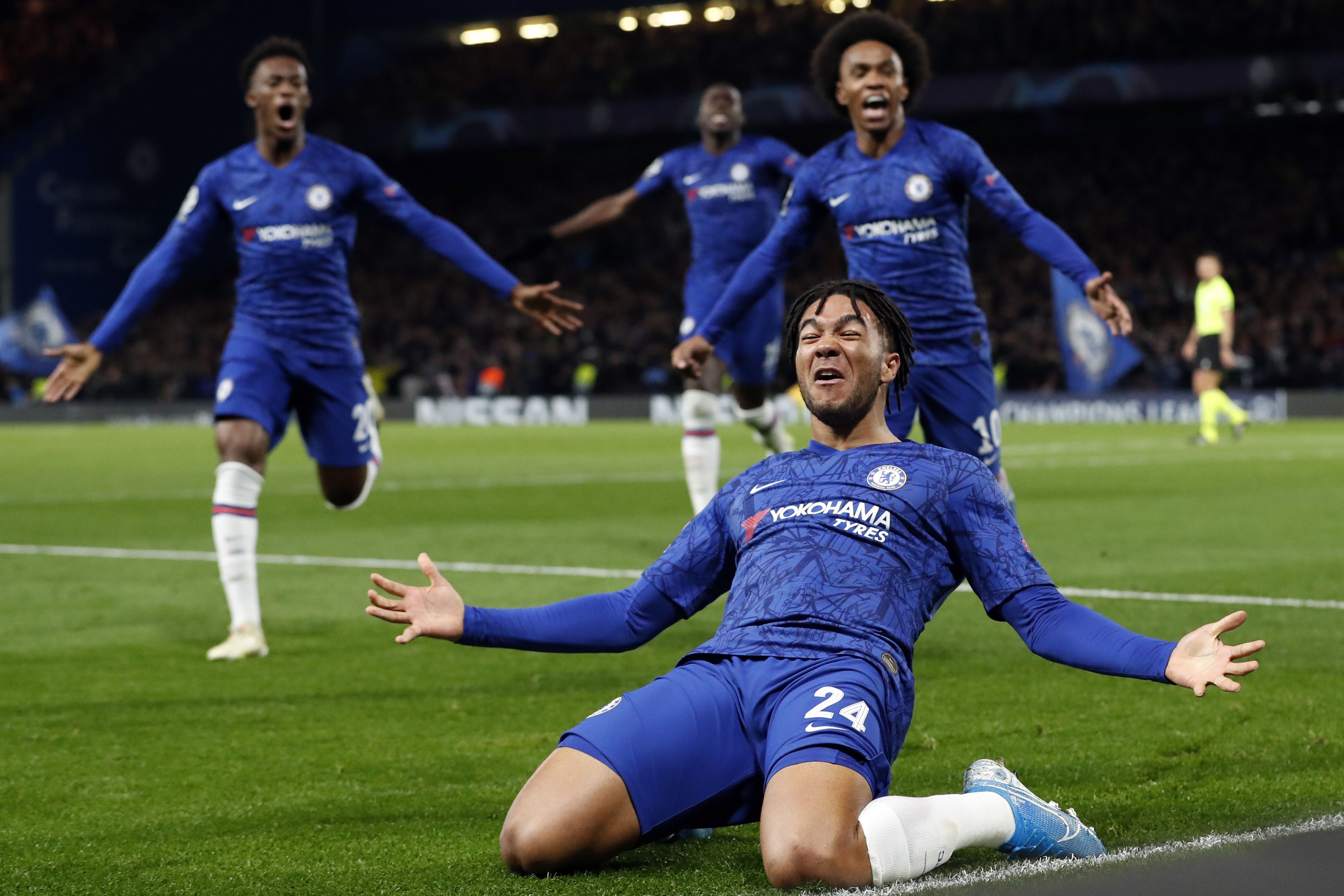 Ajax Chelsea Ajax Chelsea