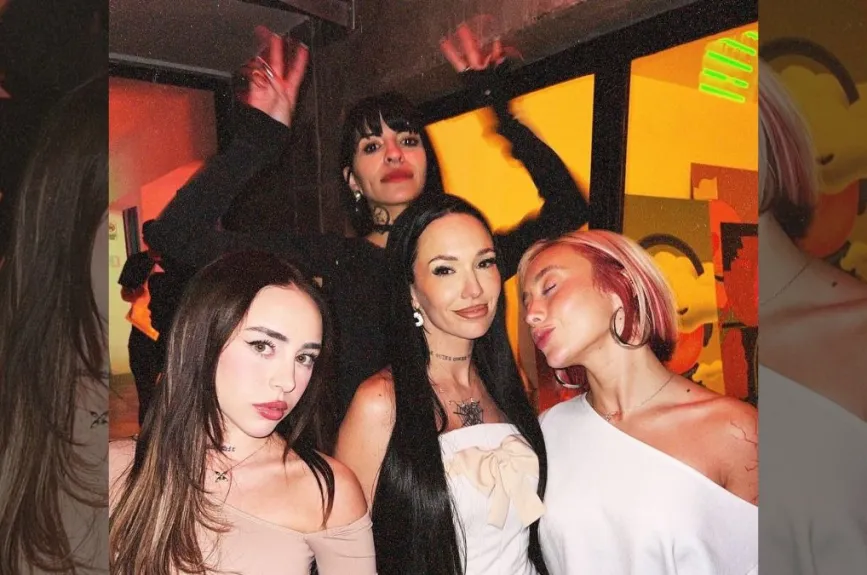 Nicki Nicole y Cazzu de fiesta.jpg