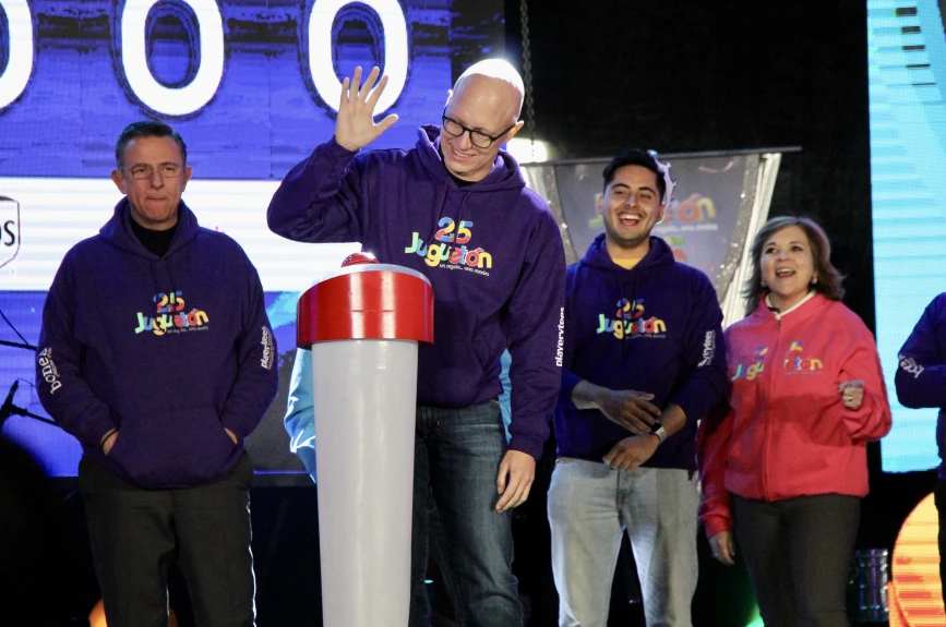 Gracias a tu apoyo, Juguetón Azteca superó la meta