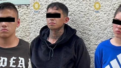 B02XRJ ladrones de autopartes en Polanco1.jpeg