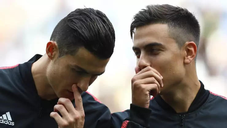Cristiano Ronaldo y Paulo Dybala con la Juventus de Turín