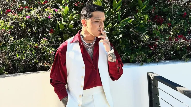 Christian Nodal vuelve a redes tras estreno de nueva canción de Cazzu