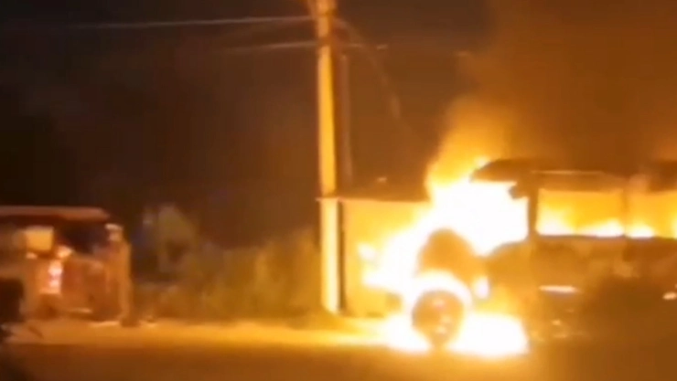 Tizayuca Hidalgo hombres armados queman camion de pasajeros