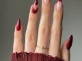 39 ideas de uñas rojas para Navidad