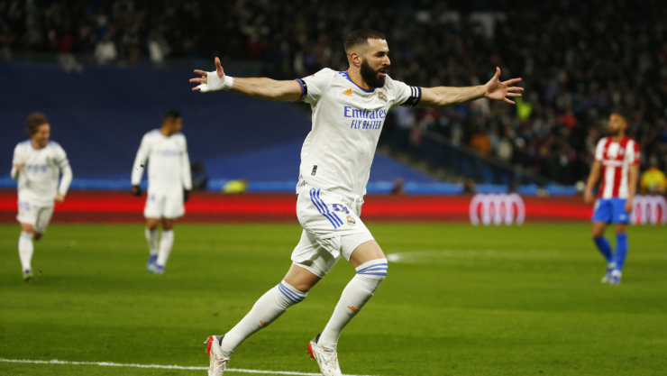 Karim Benzema anota al Atl&eacute;tico de Madrid