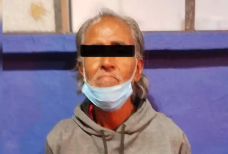 Detenido por orinarse