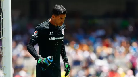 Talavera redujo su sueldo para poder jugar con Pumas