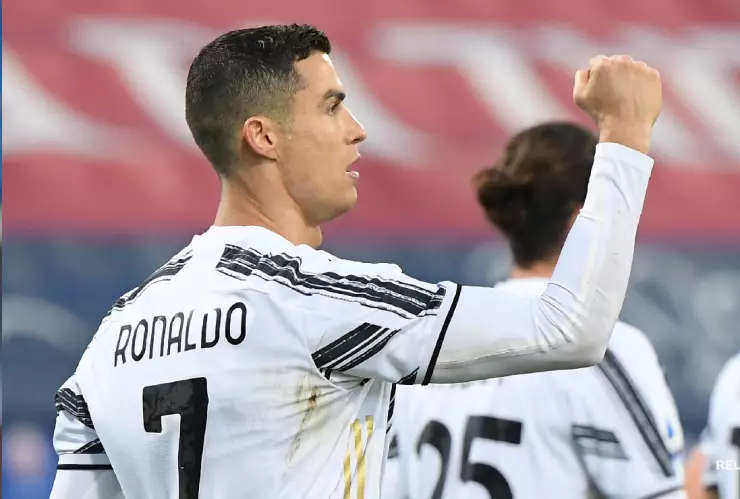 Cristiano Ronaldo responde a las críticas con goles