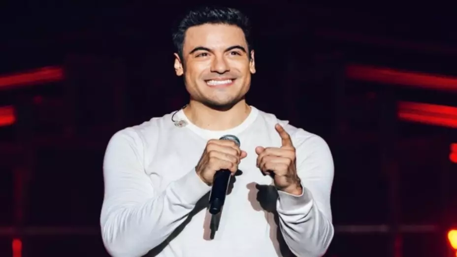 Carlos Rivera cumple 20 años de carrera tras salir de La Academia; así lo festejará con su público