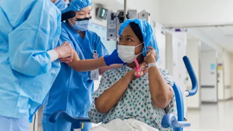 Towana vivió 4 meses con un riñón de cerdo.