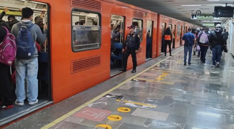 metro-cdmx-17-octubre-2024-que-pasa