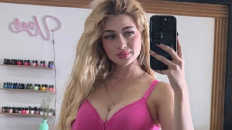 valeria marquez.png