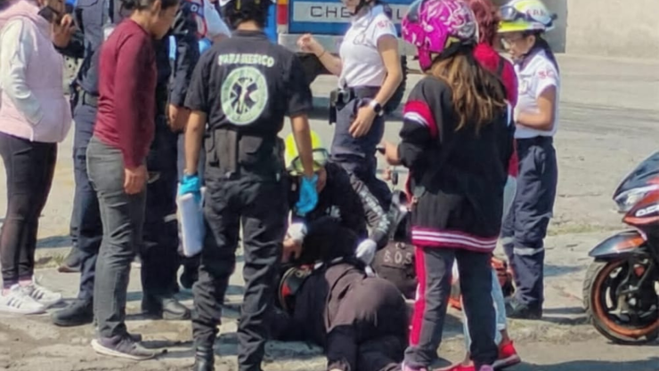 Movilziación en el Bulevar Forjadores en Puebla por mujer atropellada hoy sábado