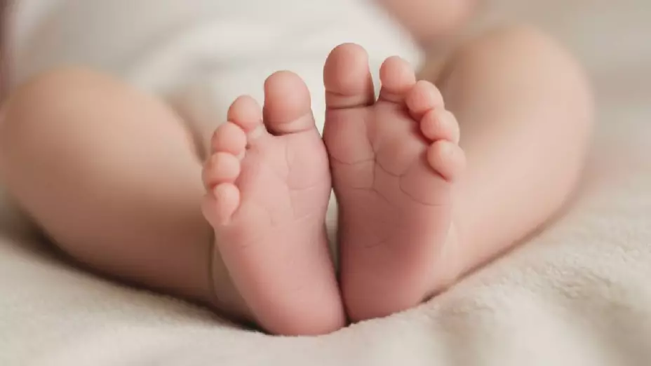 ¡Qué poca...! Madre asfixia a sus 2 hijos con una bolsa; por esta razón lo hizo