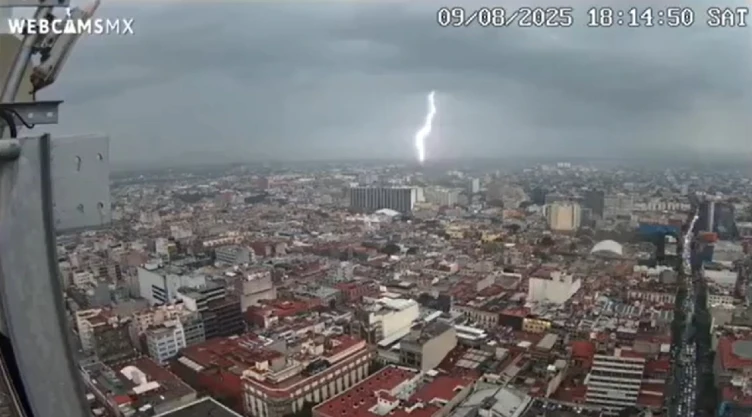 rayo_tormenta_electrica_cdmx_microsismos_miguel_hidalgo