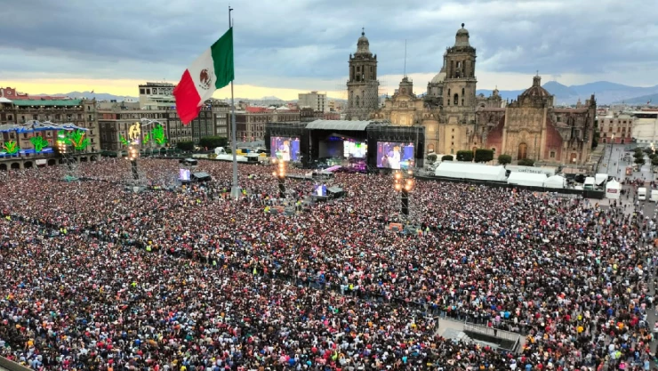 artistas mayor asistencia Zócalo récord