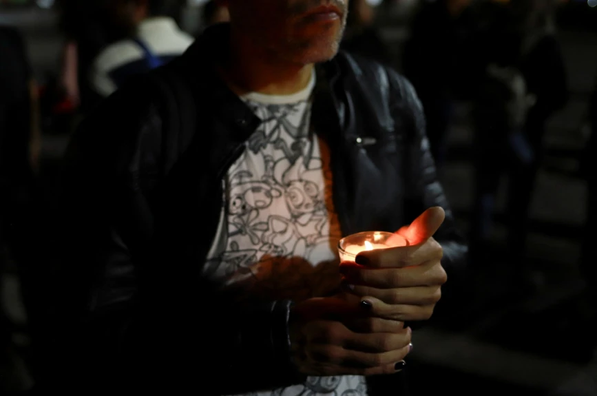 Se manifiestan en México por muerte del magistrado Ociel Baena.