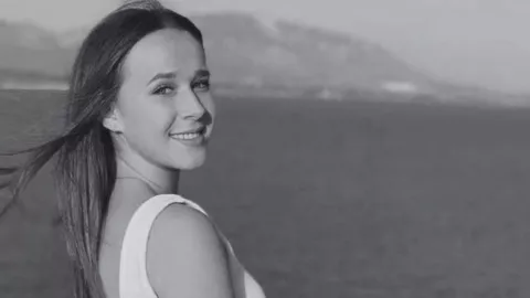 Muere joven colombiana tras participar en reto de consumo de alcohol