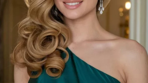 49 peinados sueltos que son elegantes y serán tendencia para el siguiente año; inicia el 2026 a la moda