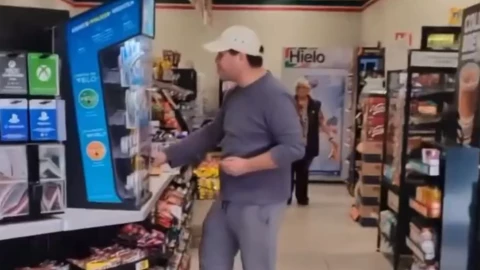 Hombre agresivo en una tienda en Tlalpan.png