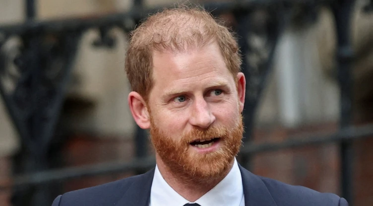 El Príncipe Harry deberá pagar por haber perdido la demanda