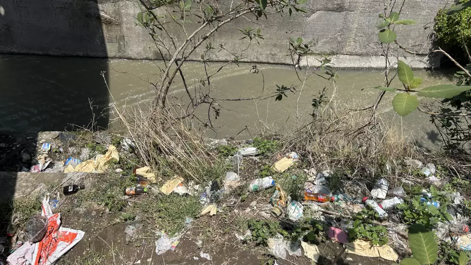 aguas-basura-drenajes-tapados-provocan-inundaciones