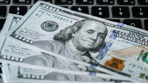 ¿Cómo cerrará el peso HOY? Este es el precio del dólar al cierre del jueves 6 de noviembre de 2025