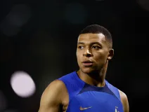 Kylian Mbappé en el entrenamiento de Francia