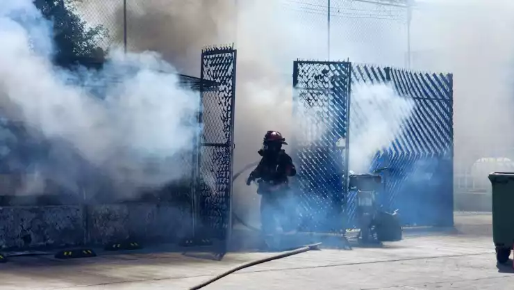 Incendio comercio.jpeg