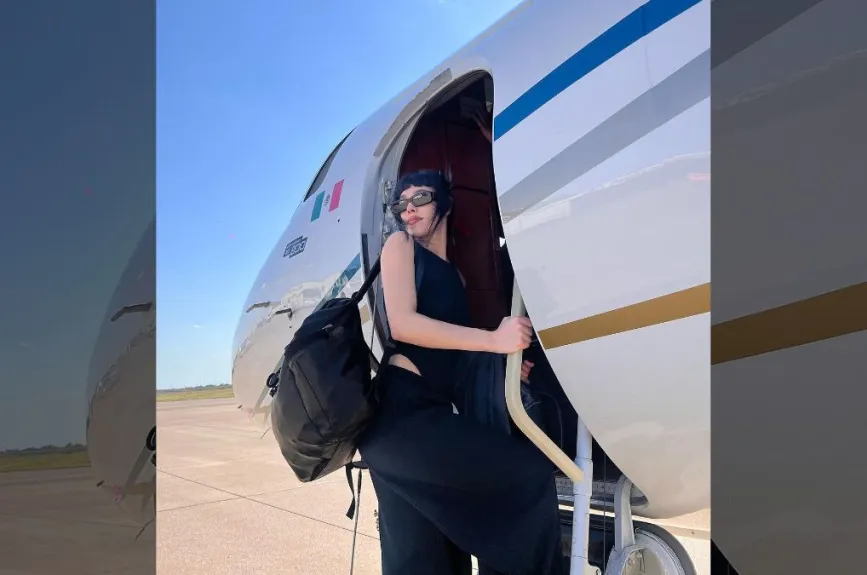 Danna posando.jpg