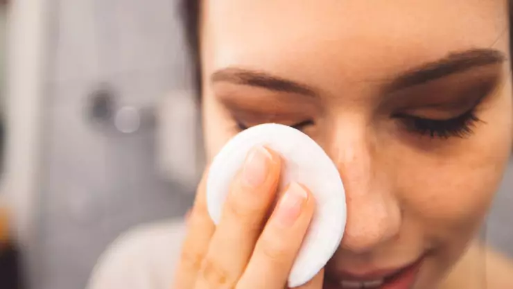 Desmaquillante con aceite de coco