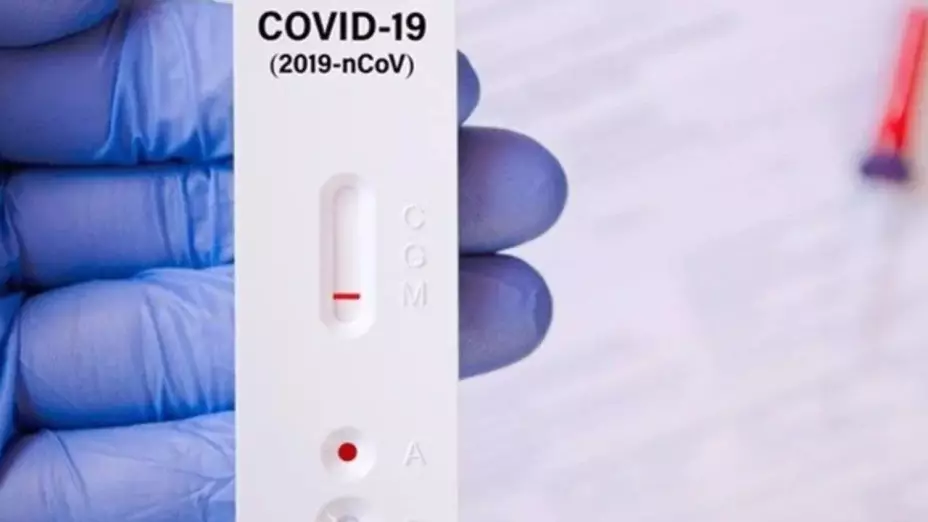 Padres buscan pruebas falsas de Covid-19 para hijos enfermos